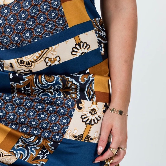 Princess Polly Printed Cutout Dress - Picture 5 of 5